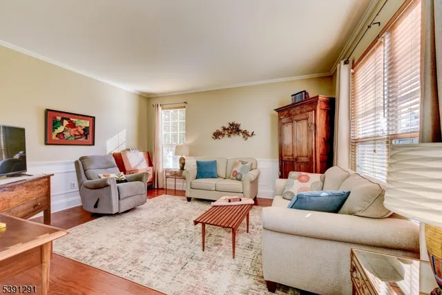 $749,900 | 2 Carlisle Road, Somerville, NJ 08876