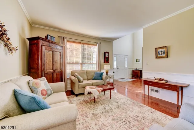 $749,900 | 2 Carlisle Road, Somerville, NJ 08876