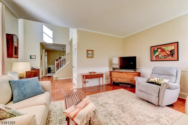 $749,900 | 2 Carlisle Road, Somerville, NJ 08876