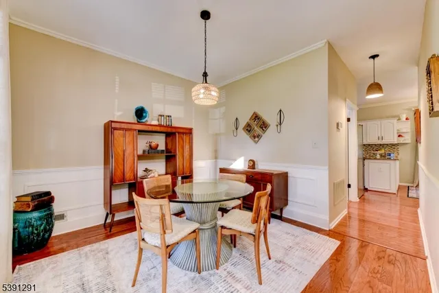 $749,900 | 2 Carlisle Road, Somerville, NJ 08876