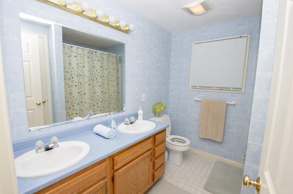 15 Frongillo Farm Road Worcester, MA 01604 - Photo 11 of 16 Gallery Image 11