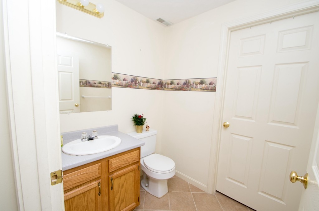 15 Frongillo Farm Road Worcester, MA 01604 - Photo 10 of 16 Gallery Image 10
