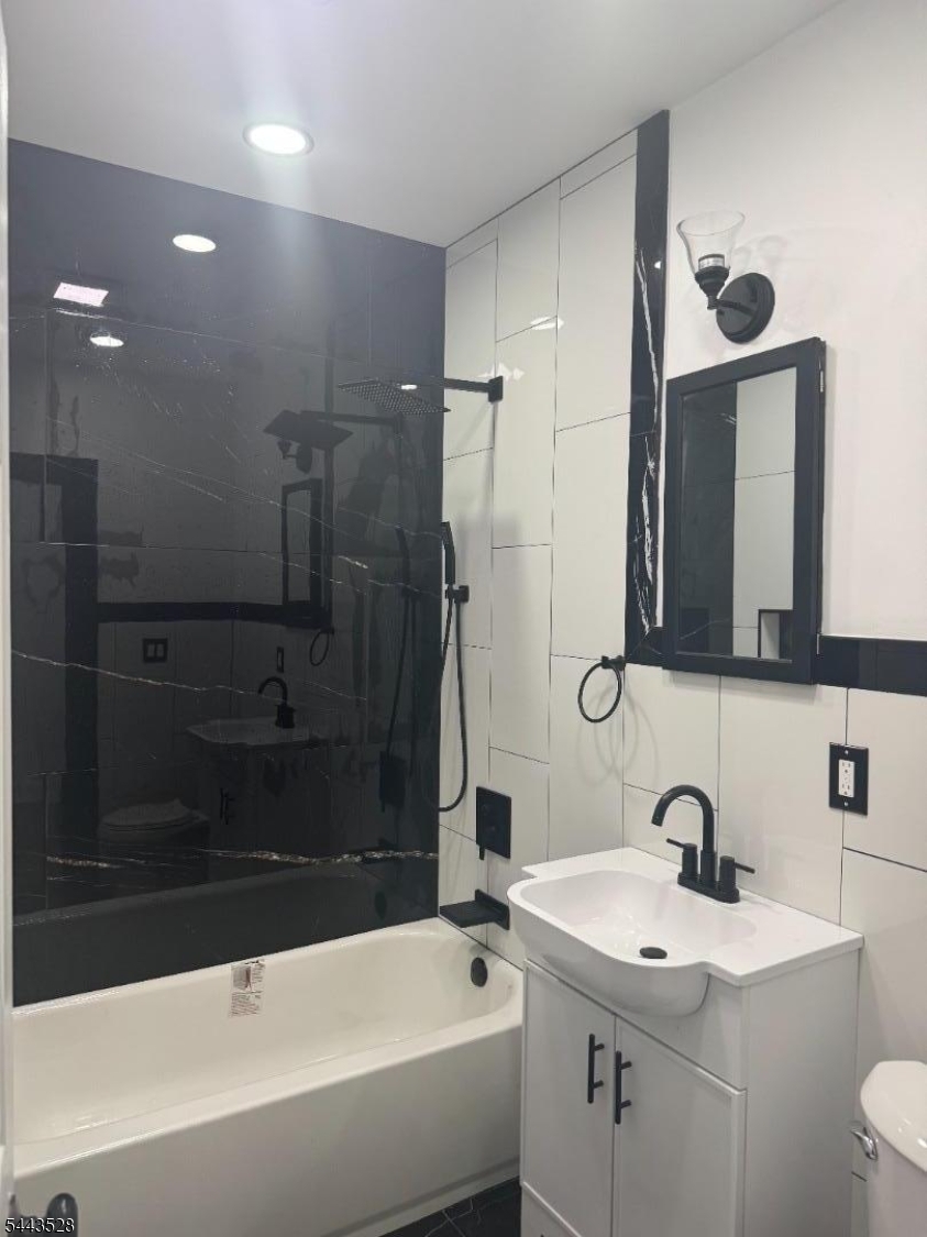 56 Smith Street Newark, NJ 07106 - Photo 5 of 10