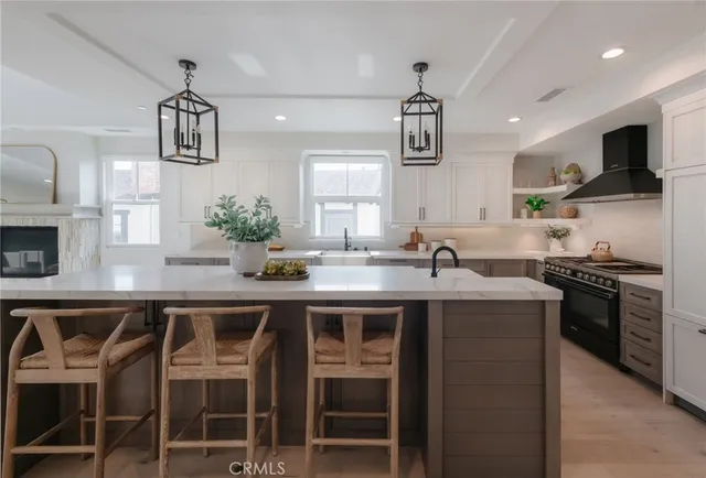 $2,599,000 | 223 South Irena Avenue, Unit B, Redondo Beach, CA 90277