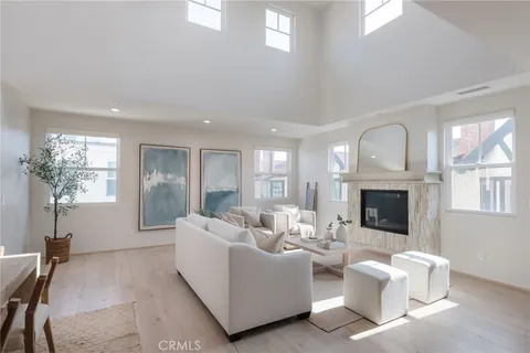 $2,499,000 | 223 South Irena Avenue, Unit B, Redondo Beach, CA 90277