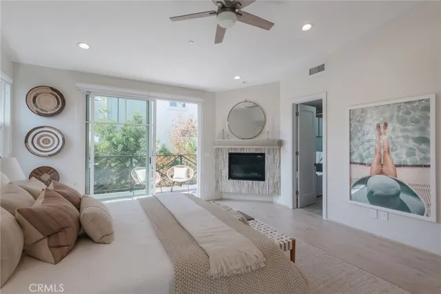 $2,599,000 | 223 South Irena Avenue, Unit B, Redondo Beach, CA 90277