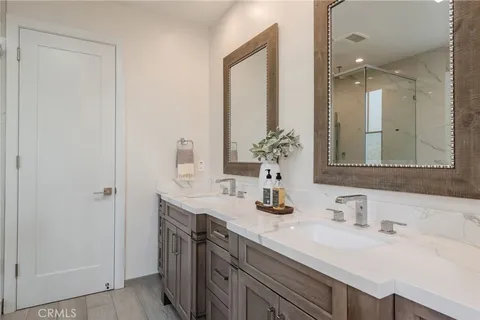 $2,499,000 | 223 South Irena Avenue, Unit B, Redondo Beach, CA 90277