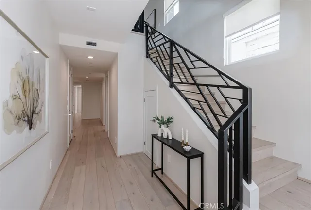 $2,599,000 | 223 South Irena Avenue, Unit B, Redondo Beach, CA 90277