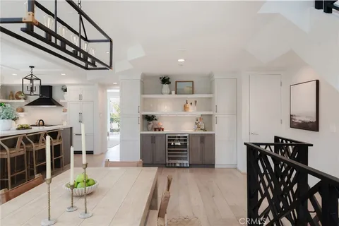 $2,499,000 | 223 South Irena Avenue, Unit B, Redondo Beach, CA 90277