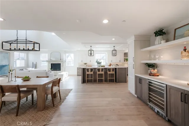 $2,599,000 | 223 South Irena Avenue, Unit B, Redondo Beach, CA 90277