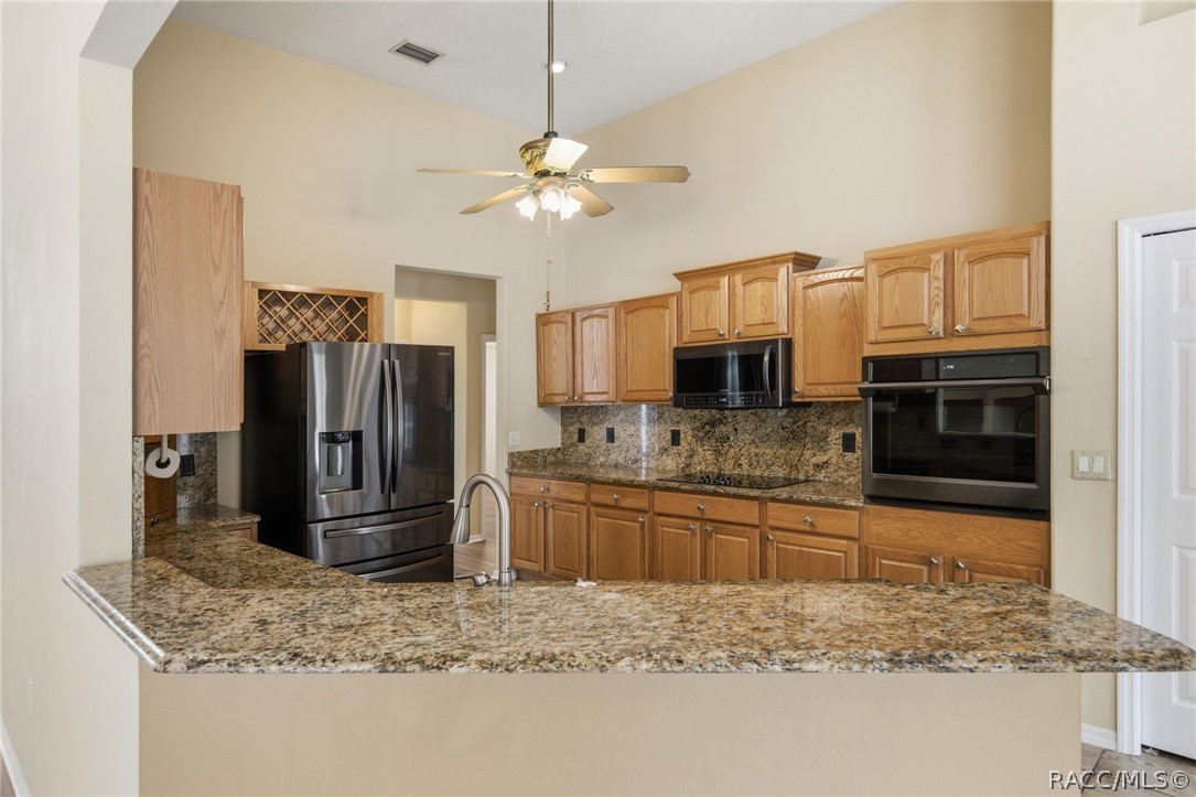 926 East Triple Crown Loop Hernando, FL 34442 - Photo 7 of 86 Gallery Image 7