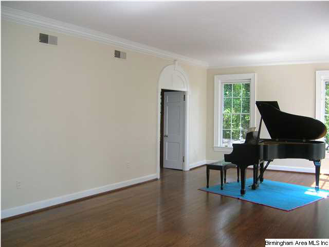 3229 Rockledge Road Birmingham, AL 35213 - Photo 7 of 32