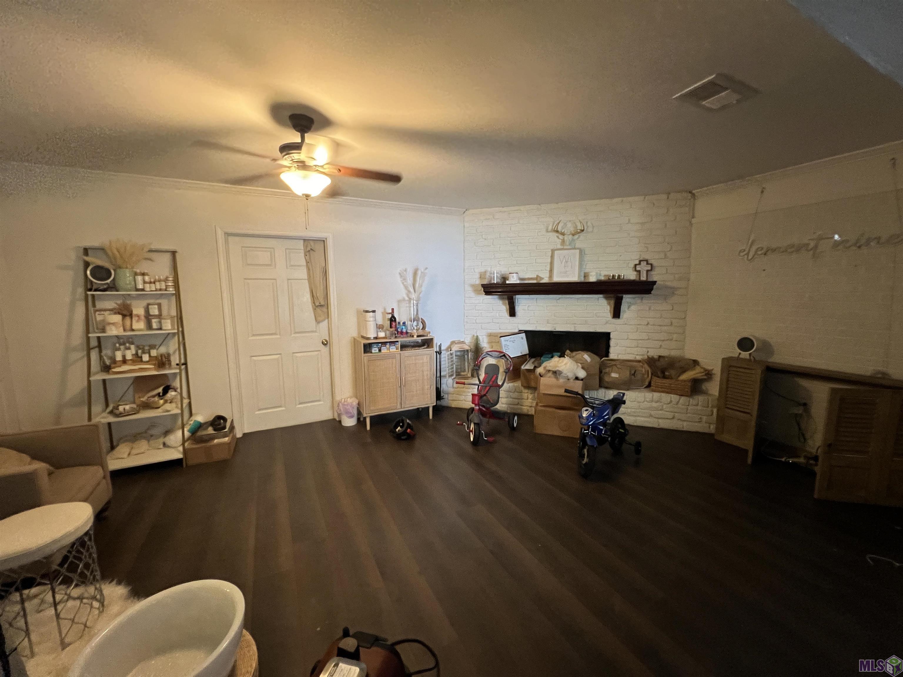 8860 Sharon Hills Street Baton Rouge, LA 70811 - Photo 8 of 19