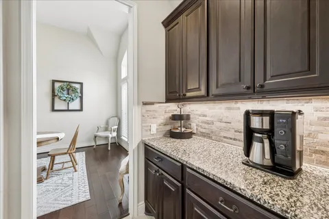 $760,000 | 116 Wade Pointe Drive, Montgomery, TX 77316