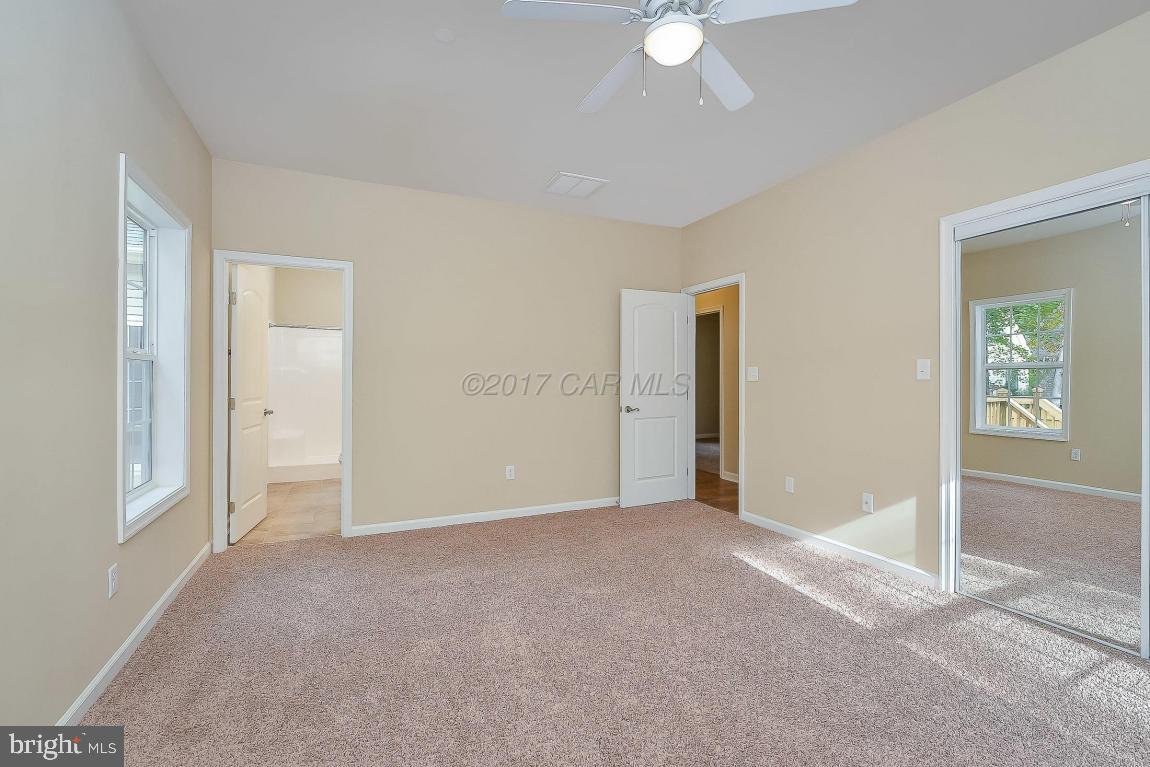 54 Seabreeze Road Ocean Pines, MD 21811 - Photo 18 of 33