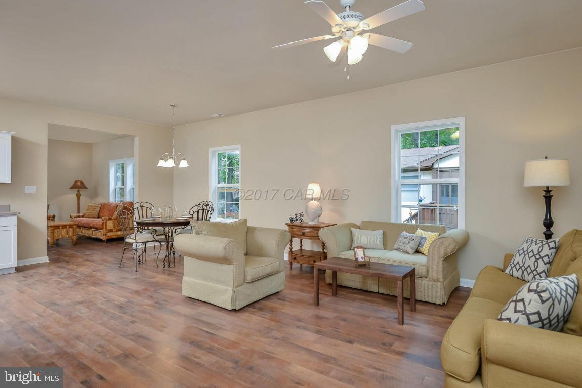 54 Seabreeze Road Ocean Pines, MD 21811 - Photo 4 of 33