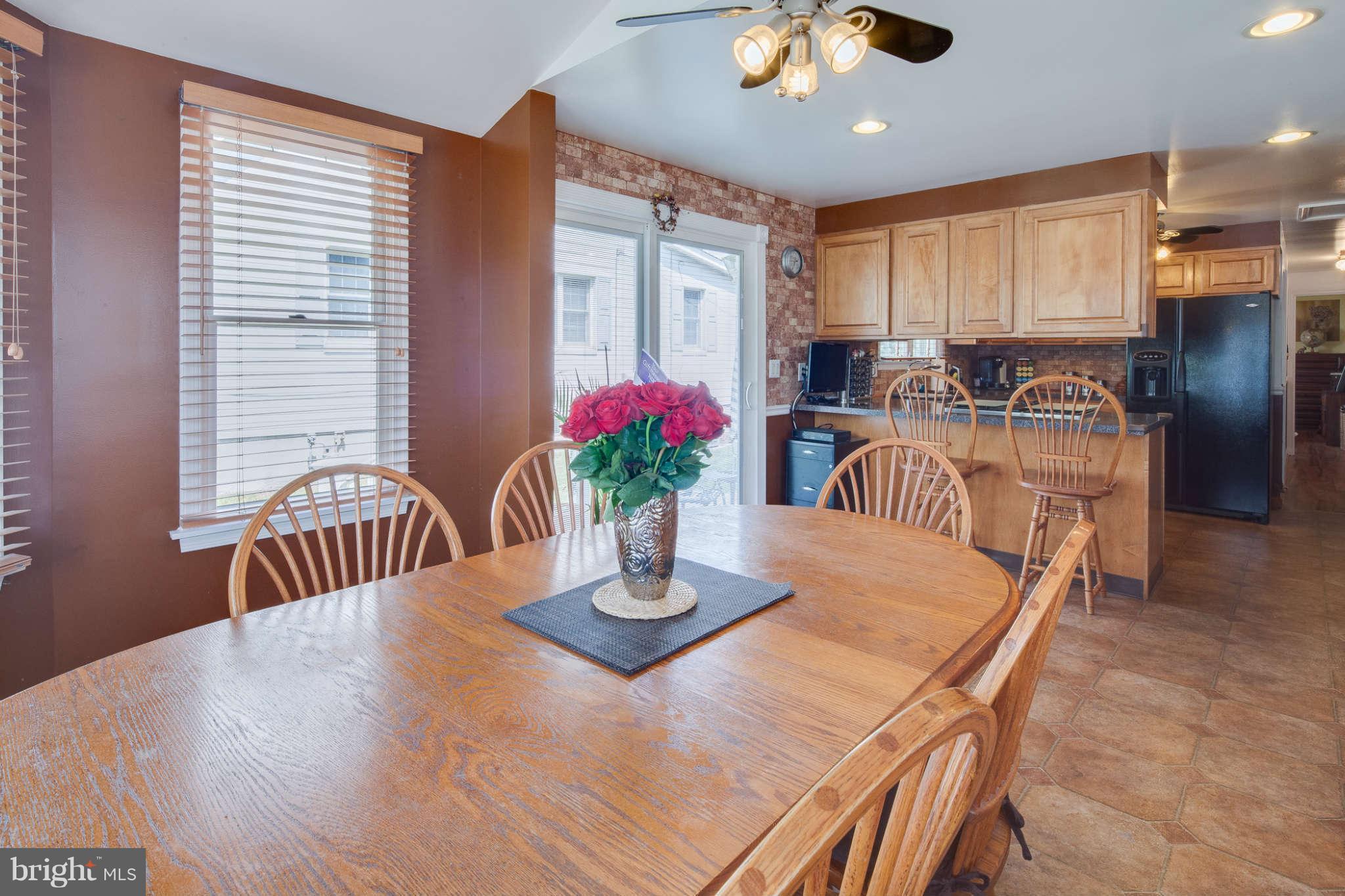 3217 Lynch Road Baltimore, MD 21219 - Photo 11 of 29 Kitchen