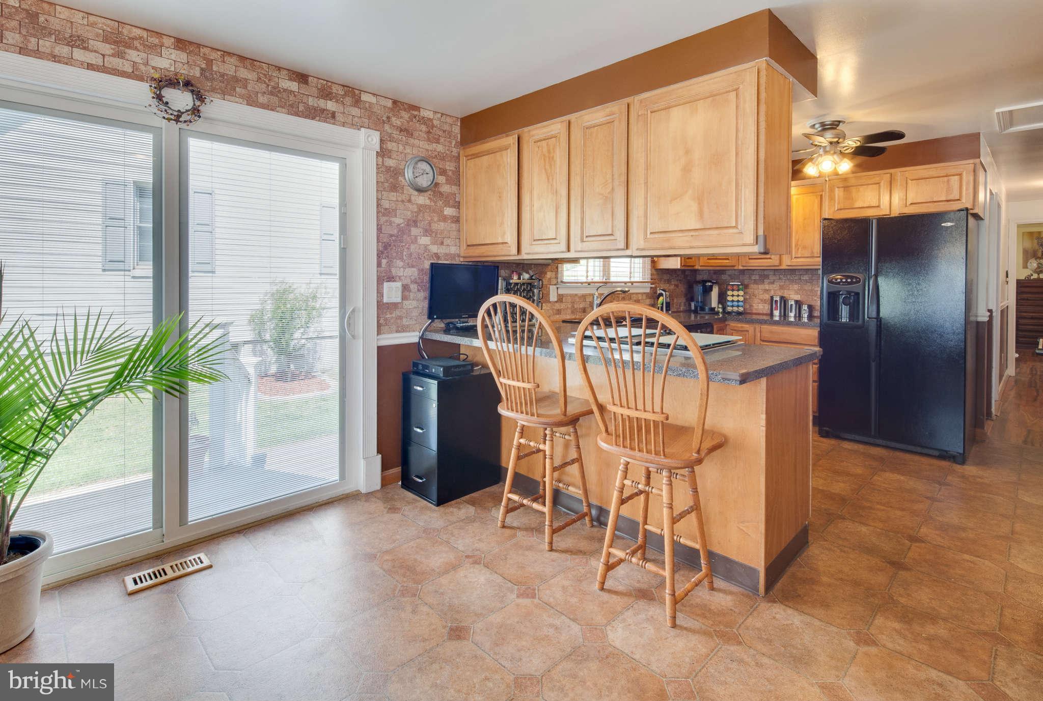 3217 Lynch Road Baltimore, MD 21219 - Photo 13 of 29 Kitchen