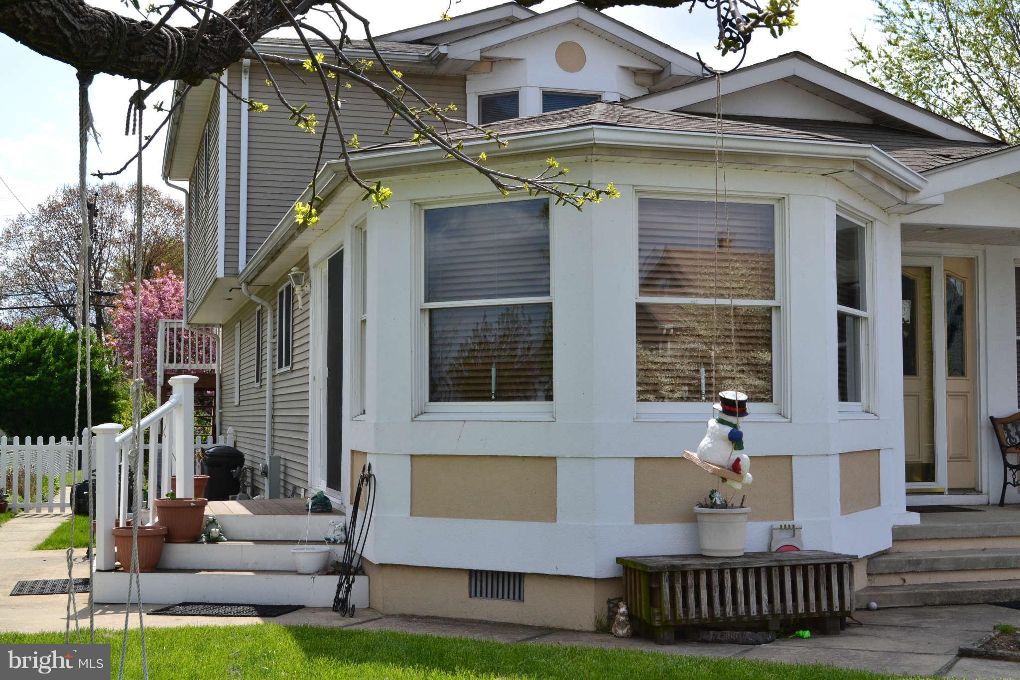 3217 Lynch Road Baltimore, MD 21219 - Photo 3 of 29 Exterior (Front)