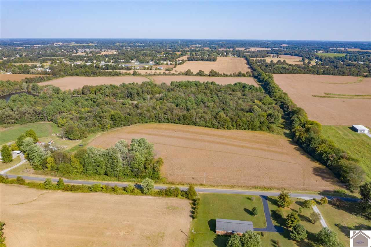 1602 Central Road Mayfield, KY 42066 - Photo 1 of 1 Front