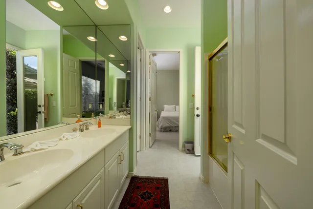 $1,079,000 | 6 Dickens Court, Rancho Mirage, CA 92270