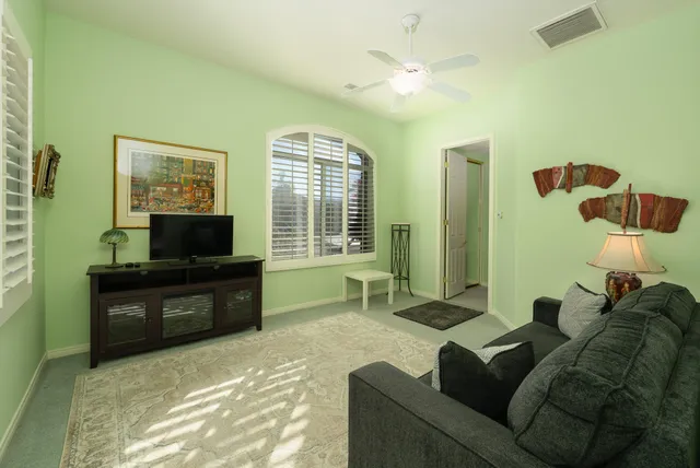 $1,079,000 | 6 Dickens Court, Rancho Mirage, CA 92270