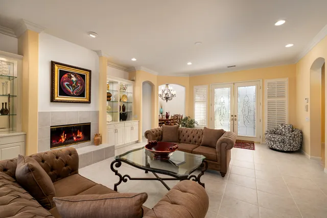 $1,079,000 | 6 Dickens Court, Rancho Mirage, CA 92270