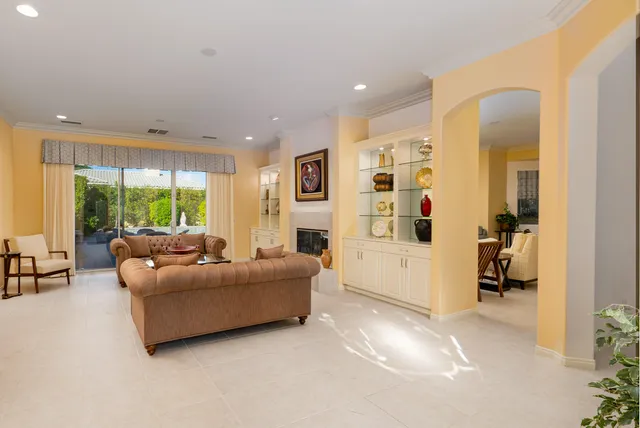 $1,079,000 | 6 Dickens Court, Rancho Mirage, CA 92270