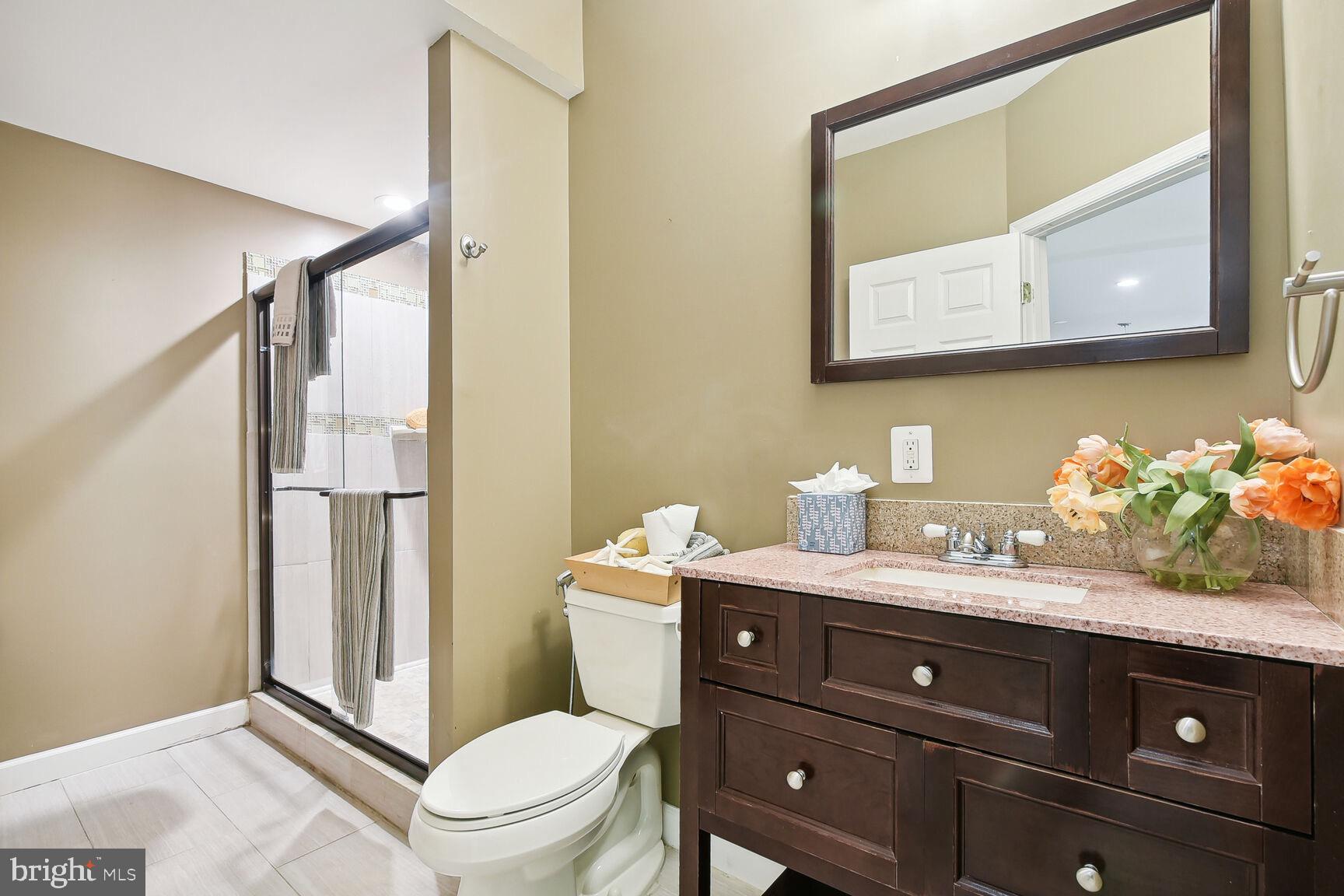 41956 Riding Mill Place Ashburn, VA 20148 - Photo 27 of 36 Gallery Image 27
