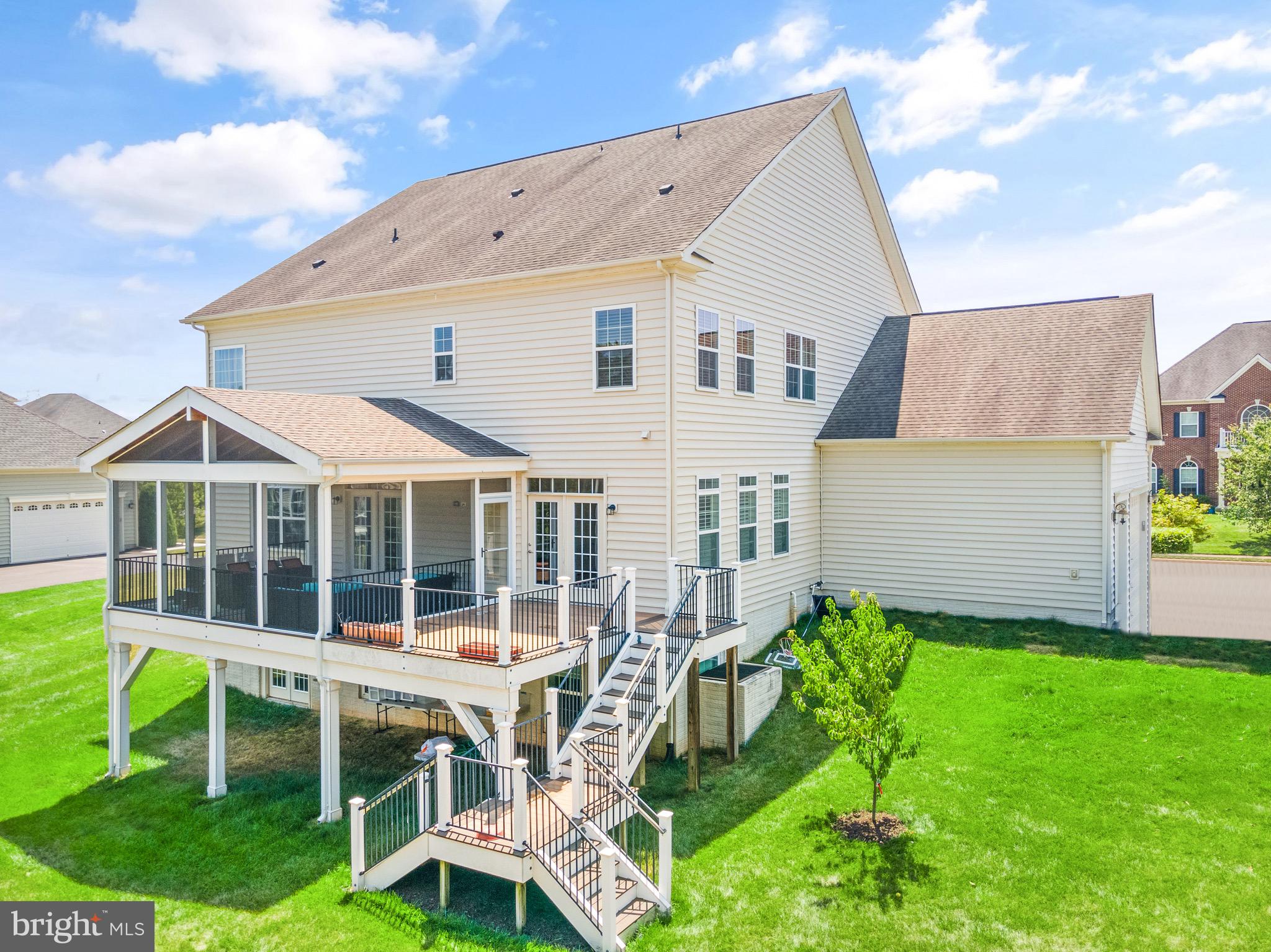 41956 Riding Mill Place Ashburn, VA 20148 - Photo 33 of 36 Gallery Image 33