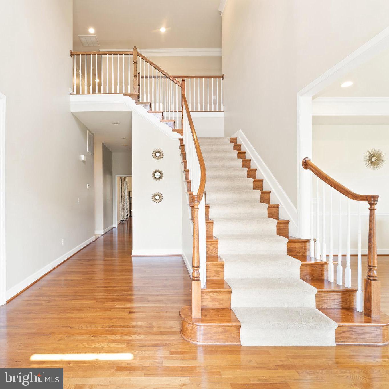 41956 Riding Mill Place Ashburn, VA 20148 - Photo 6 of 36 Gallery Image 6