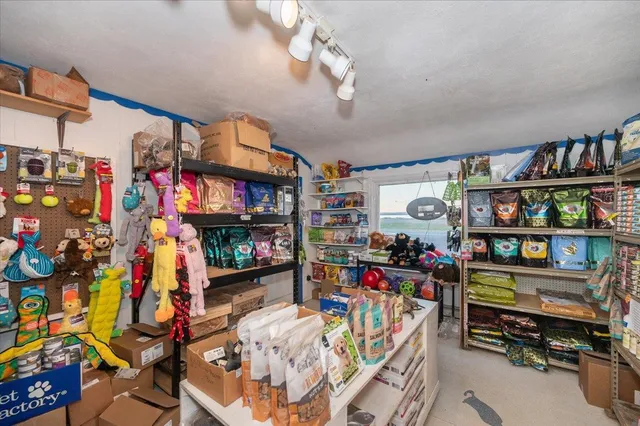 $500,000 | 30995 Highway 2, Ashland, WI 54806