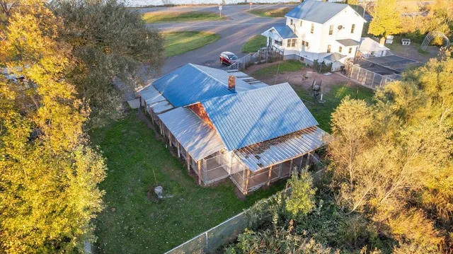 $500,000 | 30995 Highway 2, Ashland, WI 54806