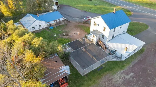 $500,000 | 30995 Highway 2, Ashland, WI 54806