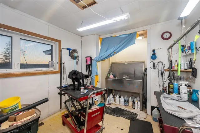 $500,000 | 30995 Highway 2, Ashland, WI 54806