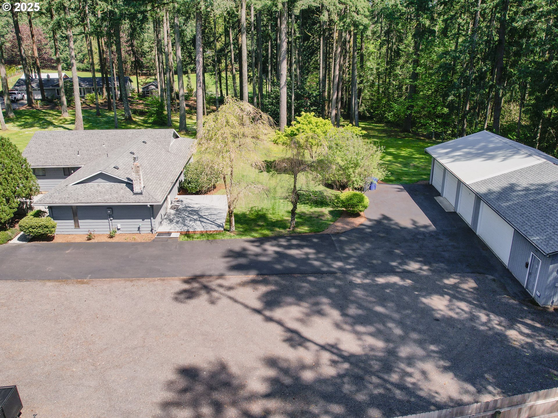 24434 South Hayfield Road Beavercreek, OR 97004 - Photo 4 of 40 Gallery Image 4