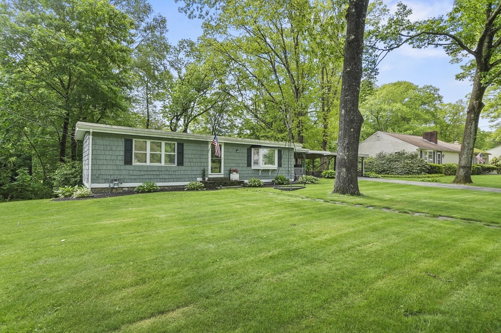 228 Hillside Road Southbridge, MA 01550 - Photo 2 of 32 Gallery Image 2