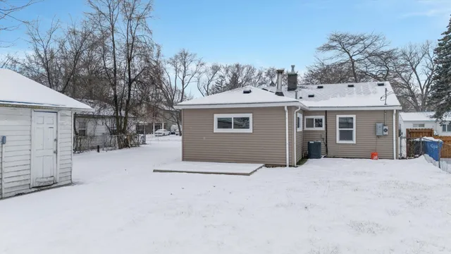 $145,000 | 22290 Eastwood Avenue, Warren, MI 48089