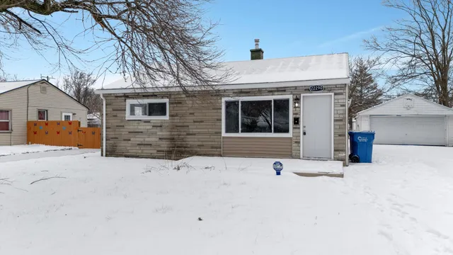 $145,000 | 22290 Eastwood Avenue, Warren, MI 48089
