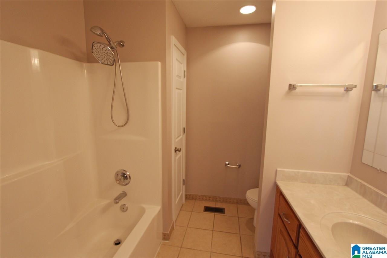 1409 Valley Place Anniston, AL 36207 - Photo 11 of 50