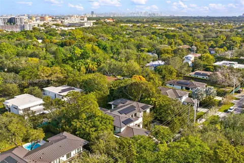 $6,845,000 | 6003 Southwest 80th Street, South Miami, FL 33143