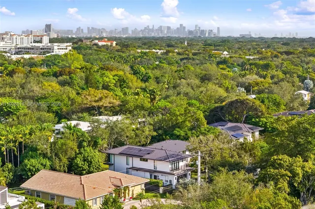 $6,845,000 | 6003 Southwest 80th Street, South Miami, FL 33143