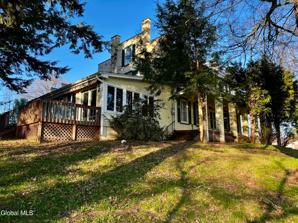 $385,000 | 9796 Highway 22, Middle Granville, NY 12849