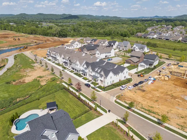 $772,400 | 4072 Penfield Drive, Unit B, Franklin, TN 37069