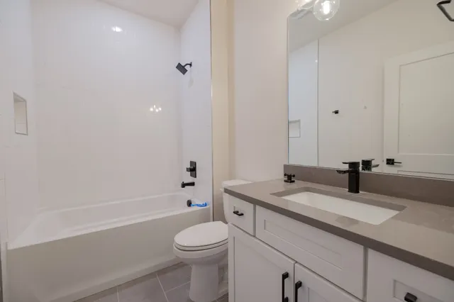 $772,400 | 4072 Penfield Drive, Unit B, Franklin, TN 37069