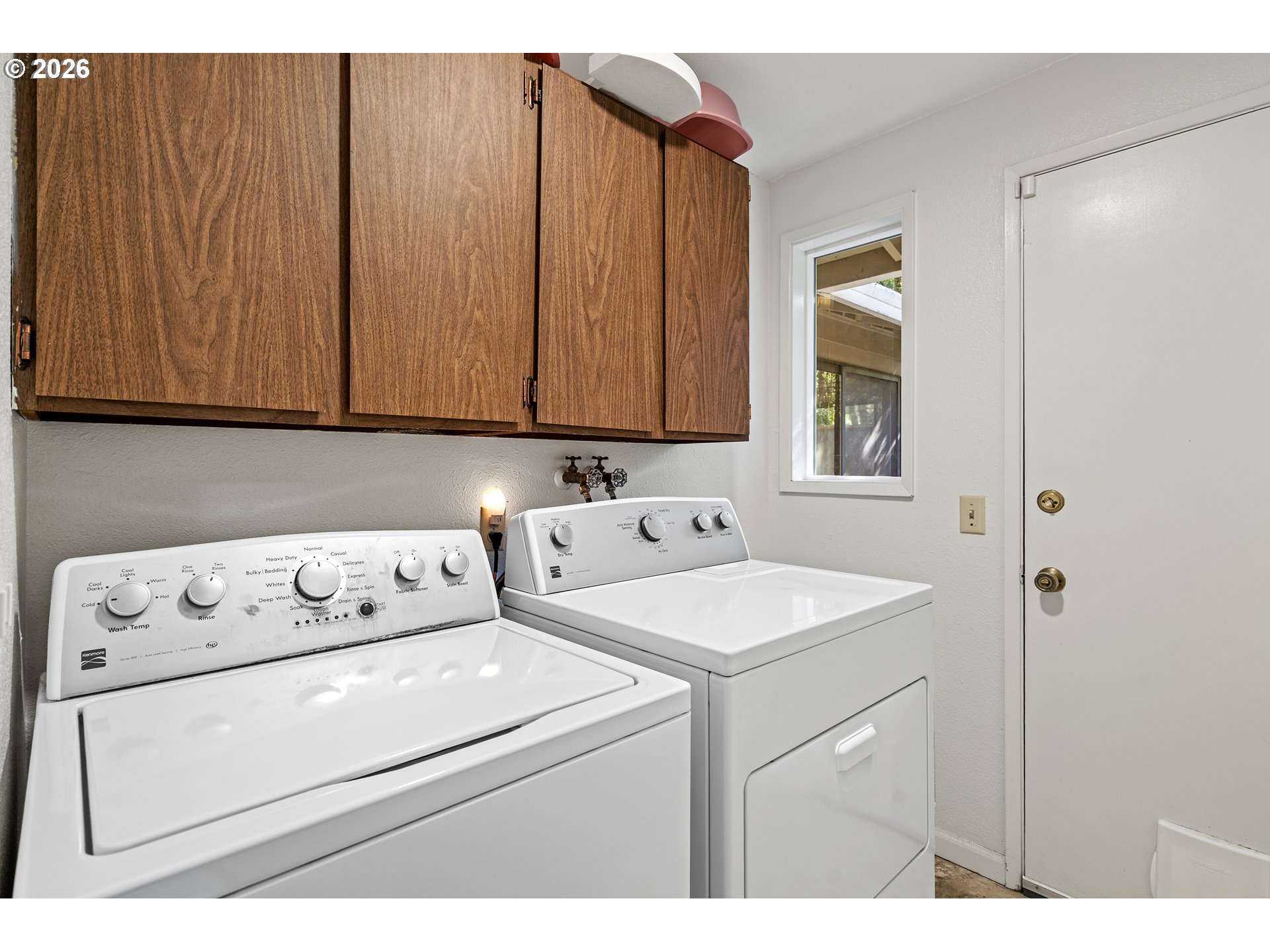 214 Northwest Seblar Drive Portland, OR 97210 - Photo 26 of 36 a utility room with dryer and washer