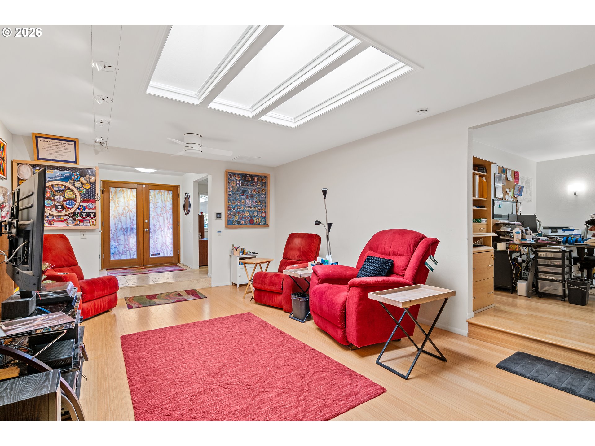 214 Northwest Seblar Drive Portland, OR 97210 - Photo 7 of 36 a living room with furniture and gym equipment