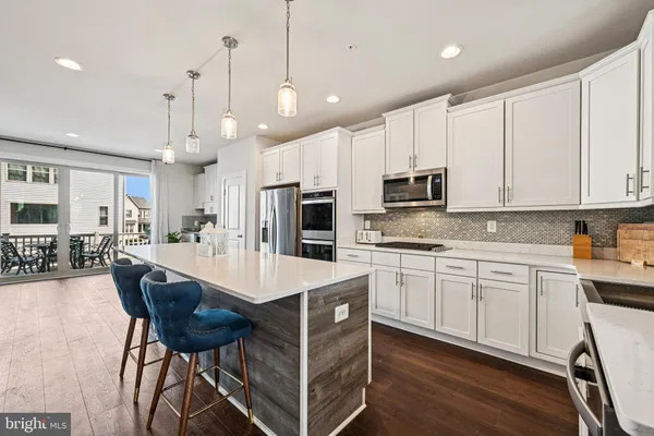 $695,000 | 3321 Stone Barn Drive, Frederick, MD 21704