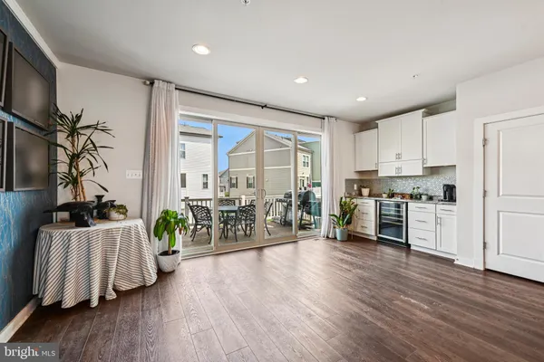 $695,000 | 3321 Stone Barn Drive, Frederick, MD 21704