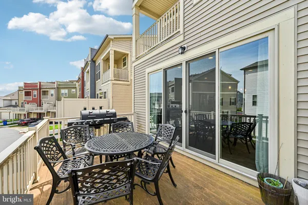 $695,000 | 3321 Stone Barn Drive, Frederick, MD 21704